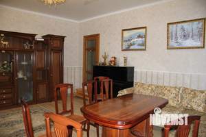 Дом 350м², 2-этажный, посуточно,