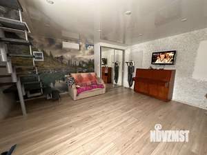 Дом 128м², 2-этажный, участок 9 сот.