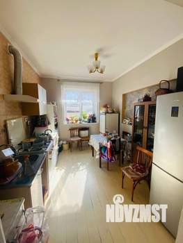 Дом 357м², 3-этажный, участок 10 сот.