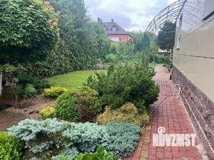 Коттедж 375м², 3-этажный, участок 10 сот.