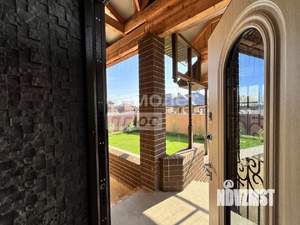 Коттедж 300м², 2-этажный, участок 10 сот.