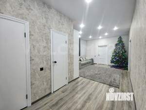 Дом 240м², 2-этажный, участок 8 сот.