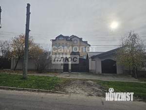 Дом 820м², 3-этажный, участок 13 сот.