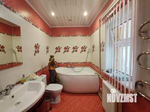 Дом 131м², 2-этажный, участок 6 сот.