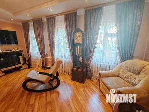 Дом 131м², 2-этажный, участок 6 сот.