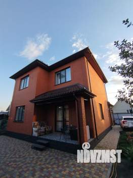 Коттедж 220м², 2-этажный, участок 6 сот.