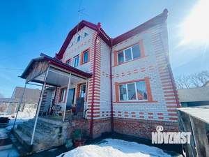 Дом 357м², 3-этажный, участок 10 сот.