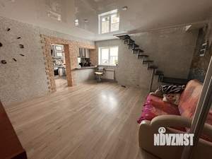 Дом 128м², 2-этажный, участок 9 сот.