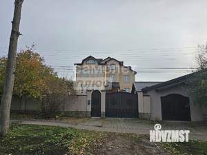 Дом 820м², 3-этажный, участок 13 сот.
