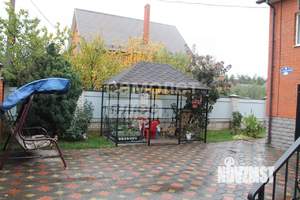Дом 220м², 2-этажный, участок 10 сот.