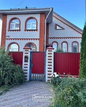 Дом 237м², 2-этажный, участок 10 сот.