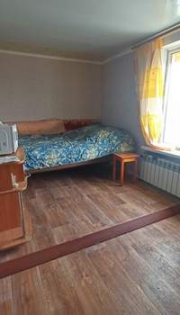 Дом 79м², 2-этажный, участок 9 сот.