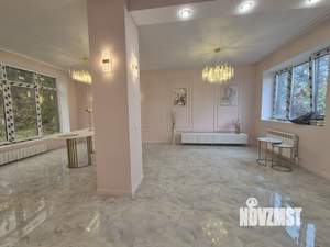 Дом 200м², 2-этажный, участок 10 сот.