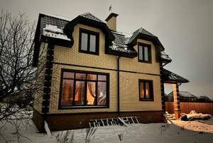 Дом 230м², 2-этажный, участок 9 сот.