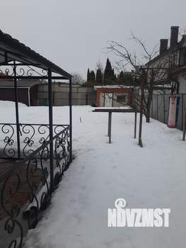 Дом 369м², 3-этажный, участок 11 сот.