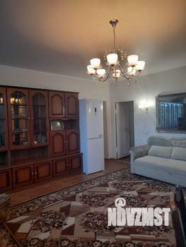 Дом 493м², 3-этажный, участок 15 сот.