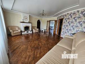 Дом 380м², 2-этажный, участок 10 сот.