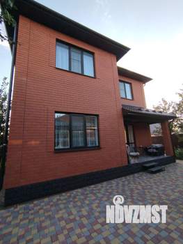 Коттедж 220м², 2-этажный, участок 6 сот.