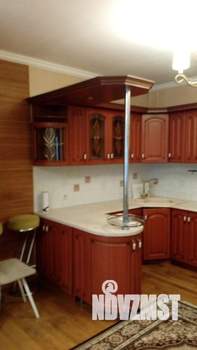 Дом 180м², 2-этажный, на длительный срок, 