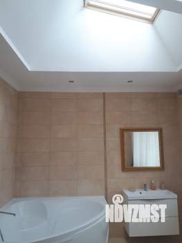 Дом 250м², 2-этажный, на длительный срок, 