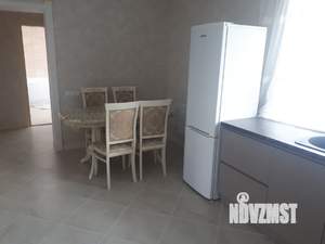 Дом 250м², 2-этажный, на длительный срок, 