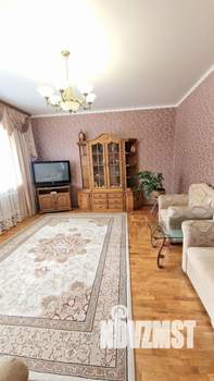 Дом 347м², 2-этажный, участок 11 сот.  