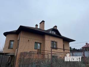 Коттедж 320м², 2-этажный, участок 10 сот.  