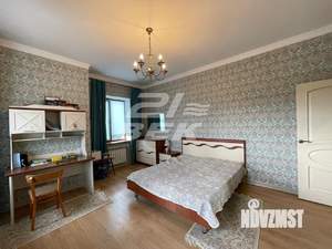 Дом 245м², 2-этажный, участок 10 сот.  
