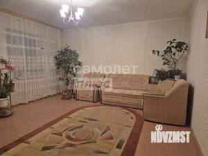 Дом 243м&sup2;, 2-этажный, участок 10 сот.  