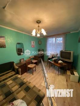 Дом 24м², 2-этажный, участок 5 сот.  