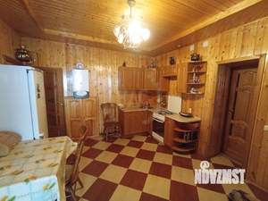 Дом 280м², 2-этажный, участок 10 сот.  