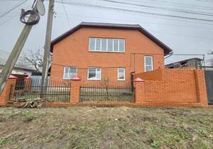 Дом 342м&sup2;, 2-этажный, участок 7 сот.  