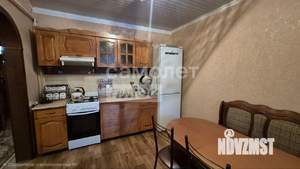 Дом 74м&sup2;, 2-этажный, участок 3 сот.  