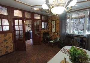 Дом 375м², 3-этажный, участок 0 сот.  