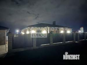 Дом 140м&sup2;, 1-этажный, участок 10 сот.  