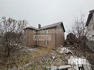 Дом 140м², 2-этажный, участок 8 сот.  