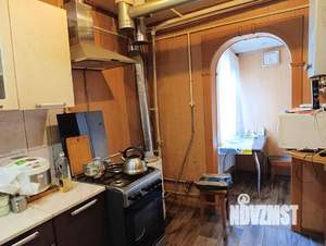 Дом 97м&sup2;, 2-этажный, участок 6 сот.  