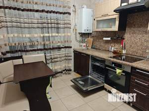 Таунхаус 72м², 2-этажный, участок 7 сот.  
