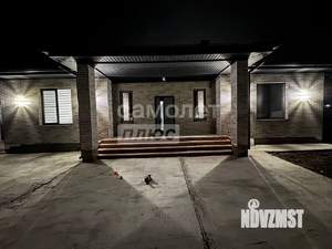 Дом 140м&sup2;, 1-этажный, участок 10 сот.  