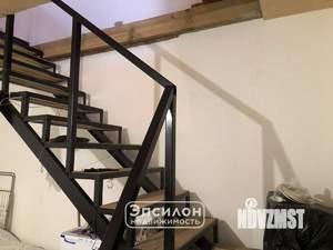 Дом 42м&sup2;, 2-этажный, участок 6 сот.  