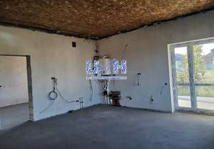 Дом 110м&sup2;, 1-этажный, участок 7 сот.  