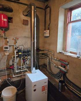 Дом 342м&sup2;, 2-этажный, участок 7 сот.  