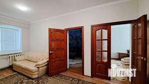 Дом 220м², 3-этажный, участок 8 сот.  