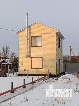 Дом 42м&sup2;, 2-этажный, участок 6 сот.  
