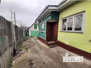 Дом 40м&sup2;, 2-этажный, участок 6 сот.  