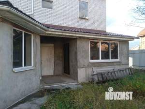 Дом 240м², 2-этажный, участок 10 сот.  