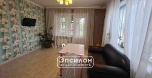 Дом 254м², 2-этажный, участок 10 сот.  