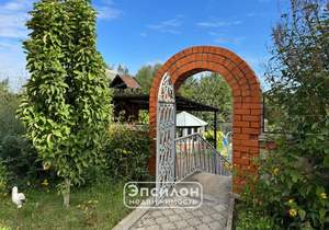 Дом 229м², 3-этажный, участок 13 сот.  