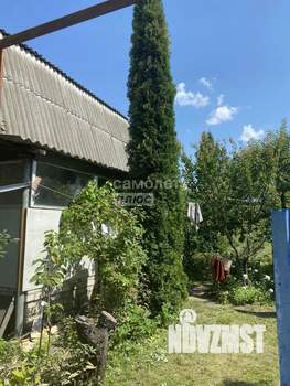 Дом 30м&sup2;, 2-этажный, участок 5 сот.  