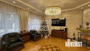 Коттедж 273м&sup2;, 3-этажный, участок 12 сот.  